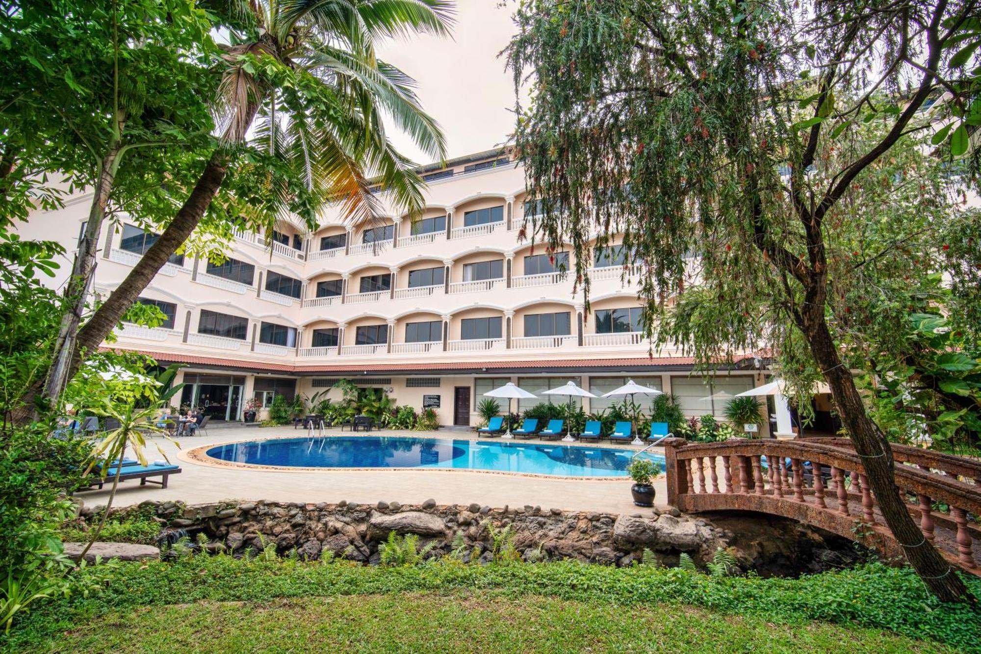 Khemara Angkor Hotel & Spa Siem Reap Exteriör bild