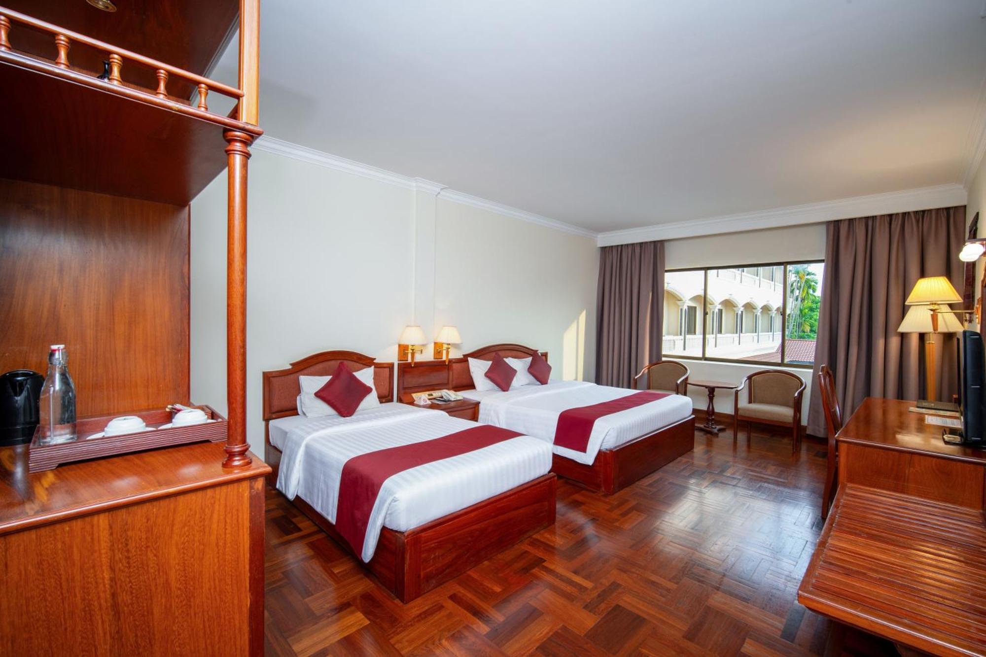 Khemara Angkor Hotel & Spa Siem Reap Exteriör bild